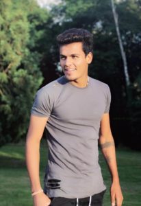 Rahul-Chahar-Biography-wife-engagement rahul-d-chahar-bio-age-ipl-mumbai-indians