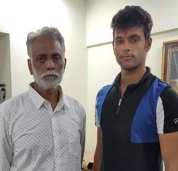 Shivam Dube with his father shivam-dube-father