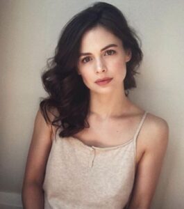 Conor Leslie Biography, Age, Height, Family, Husband, Movies, TV & Facts