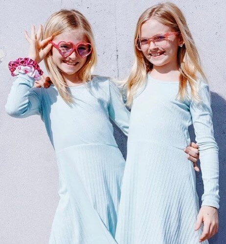 ella-allan-the-allan-twins-facts